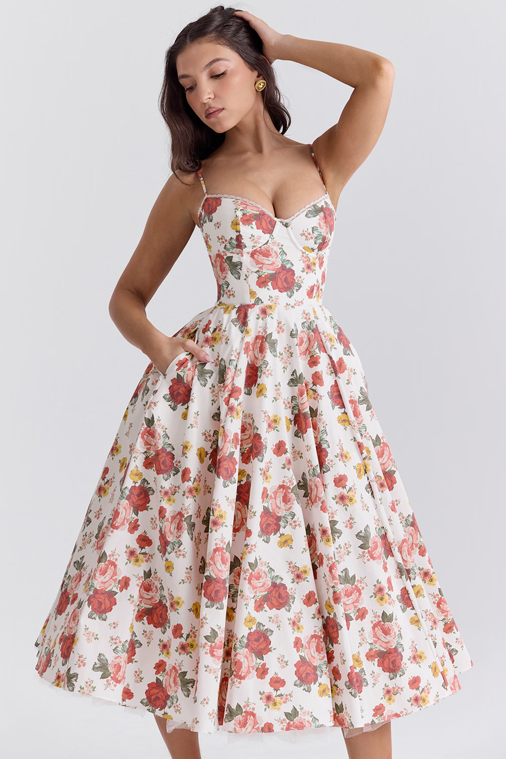 Abito elegante in satin per feste