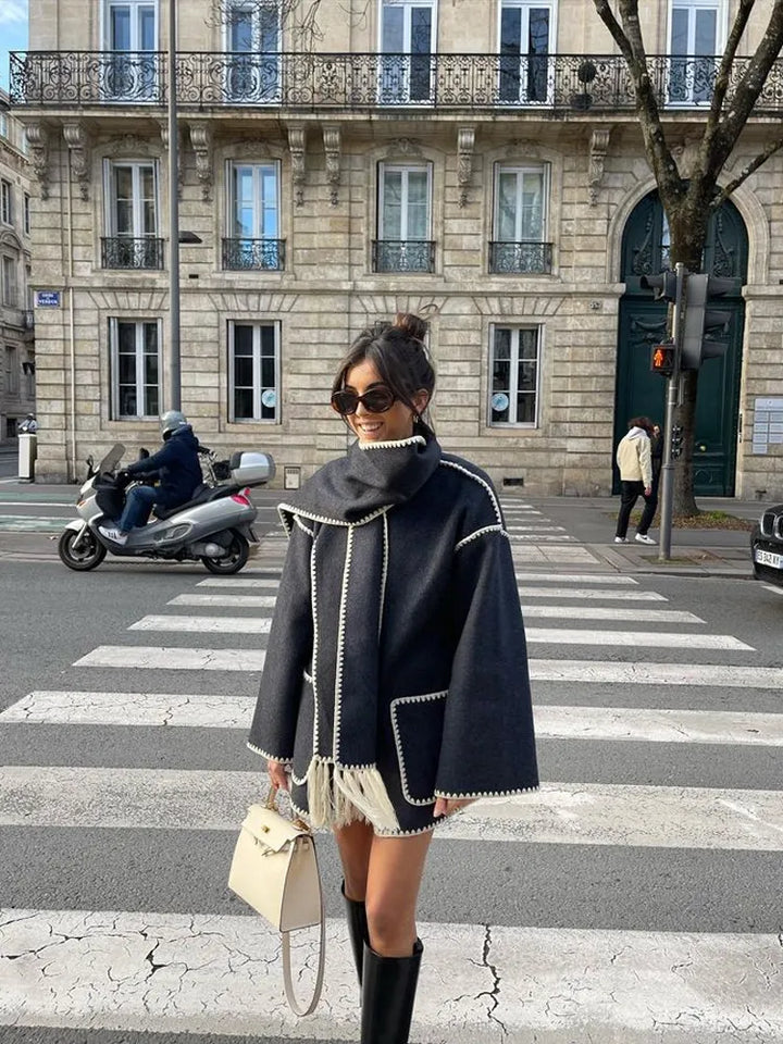 Mara - Elegante cappotto di lana con sciarpa invernale