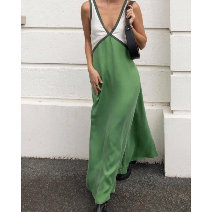 Tessa - Abito Elegante con V Fit