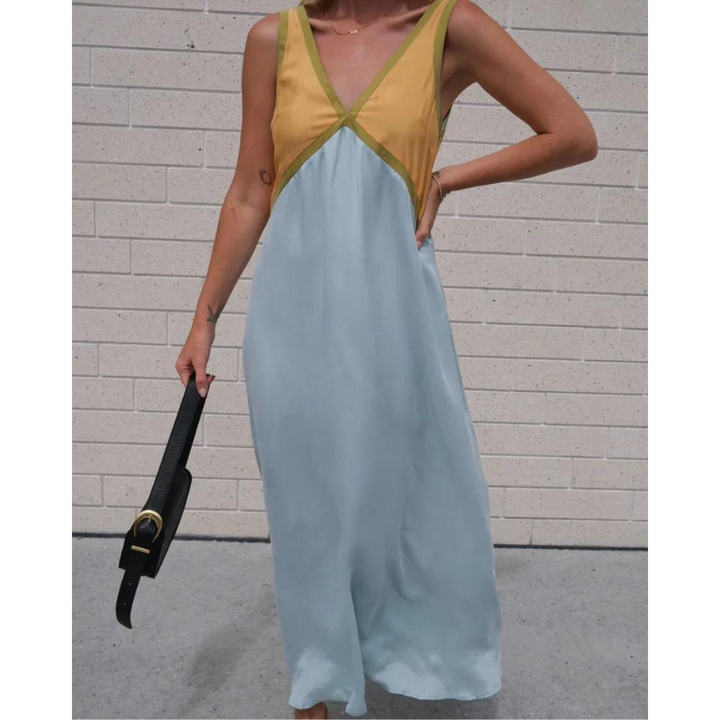 Tessa - Abito Elegante con V Fit