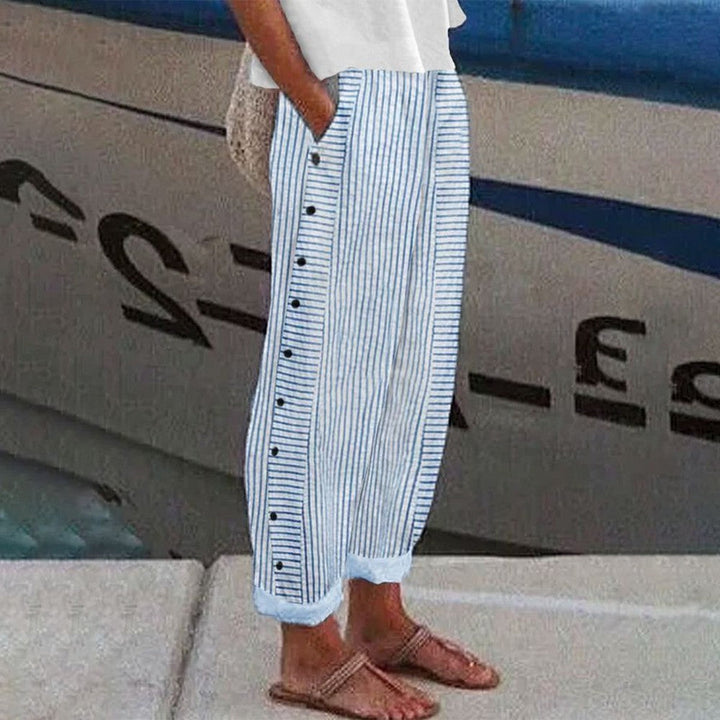 Soft trousers with pockets
