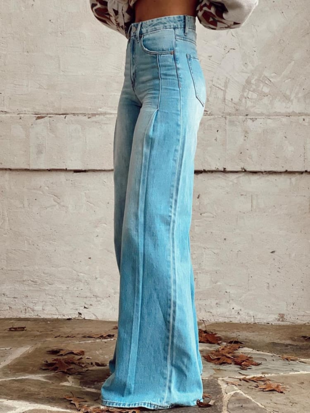 Pantaloni larghi classici