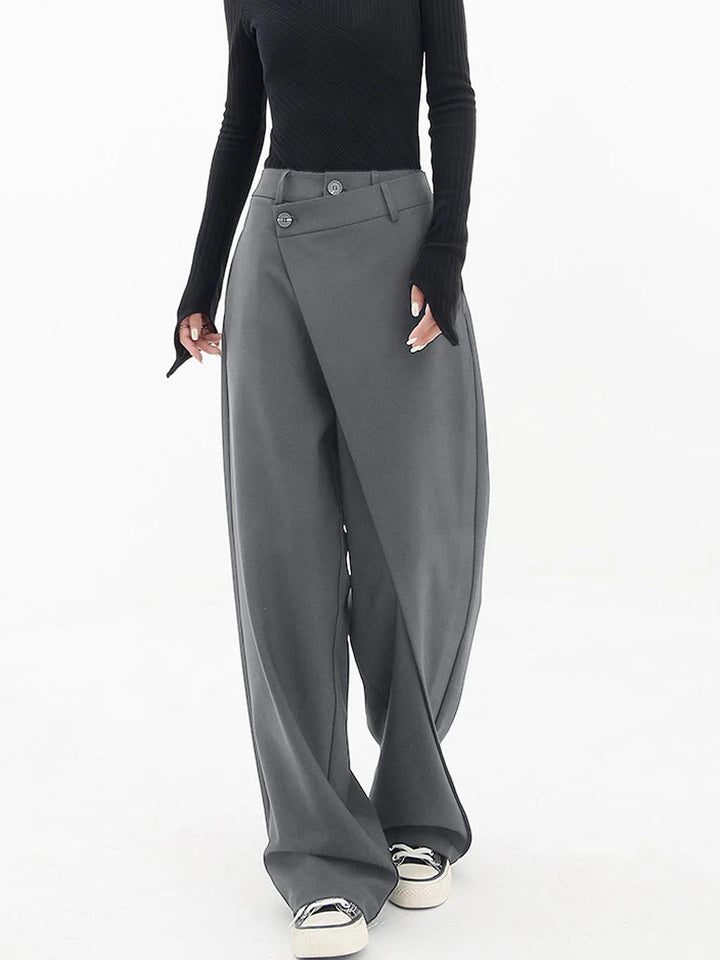 Pantaloni asimmetrici alla moda