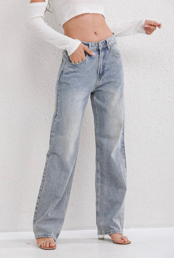 Sara - Jeans Dritti in Denim Premium