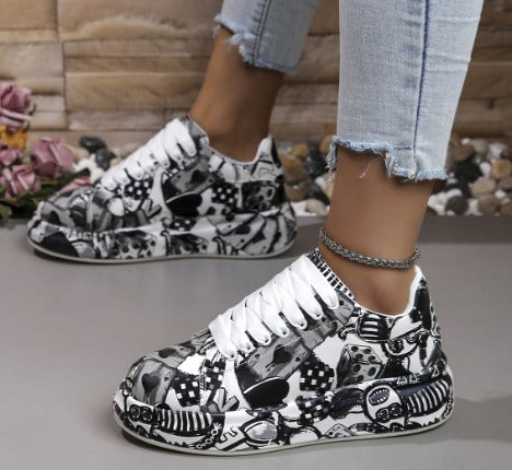 Sneakers con Stampa Graffiti