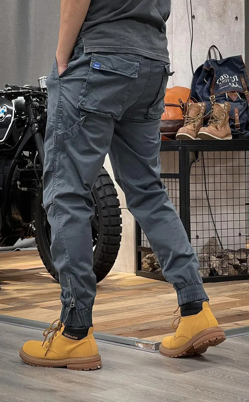 Pantaloni cargo elasticizzati con elastan