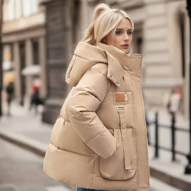 Giacca in pile da donna per tutte le stagioni.