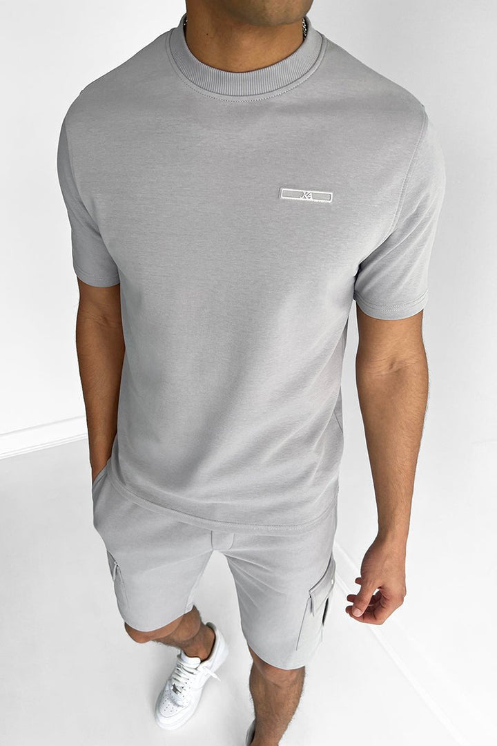 Leo - Abbigliamento Casual alla Moda