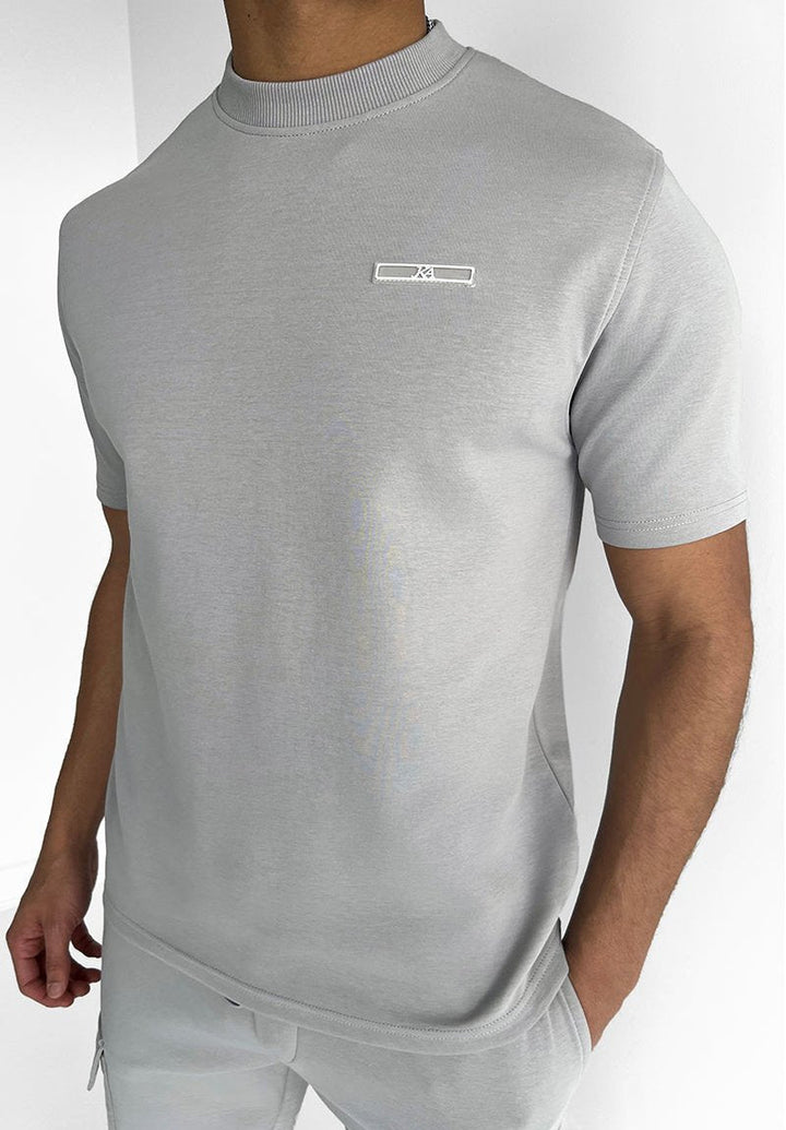 Leo - Abbigliamento Casual alla Moda