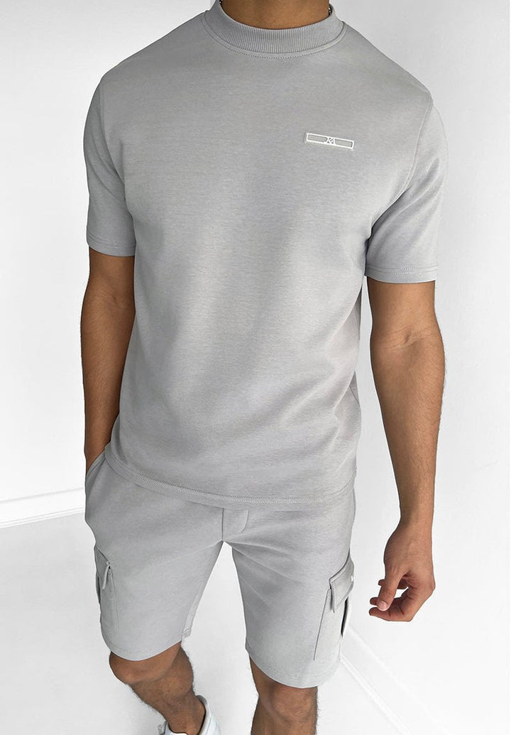 Leo - Abbigliamento Casual alla Moda