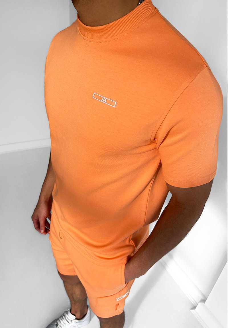 Leo - Abbigliamento Casual alla Moda