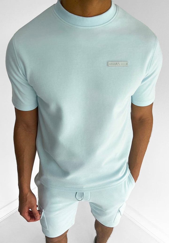 Leo - Abbigliamento Casual alla Moda